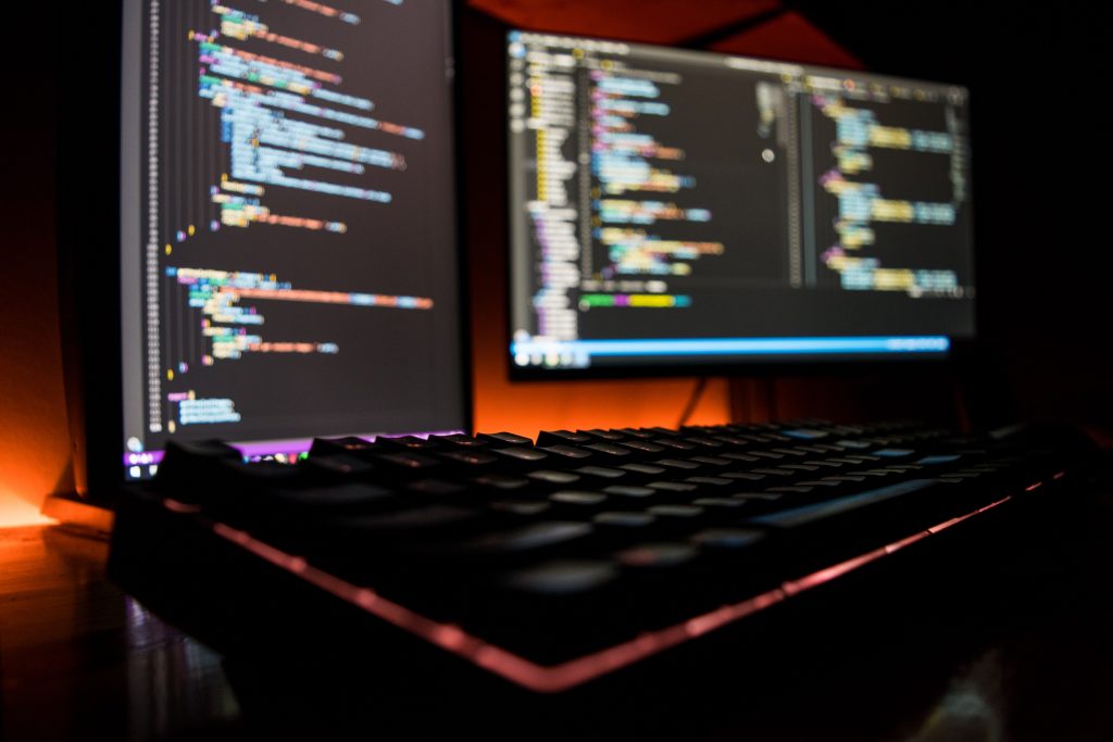 The latest trends in web development, such as Progressive Web Apps (PWAs) and Reactjs